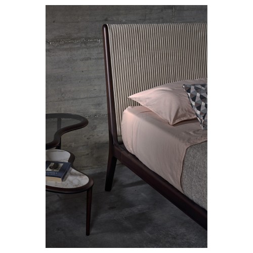 Brad | Bed