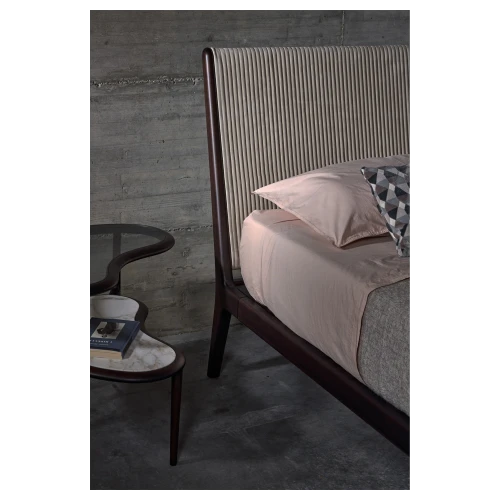 Brad | Bed