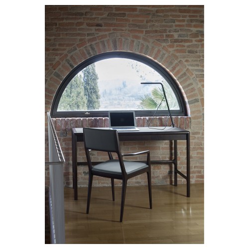 Arturo | Small desk