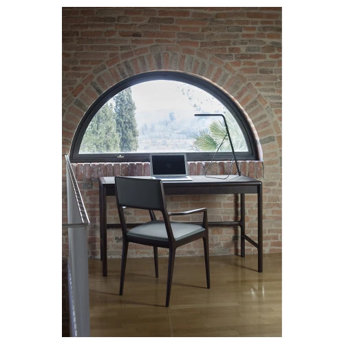 Arturo | Small desk