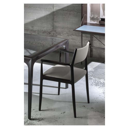 Lisa | Chair