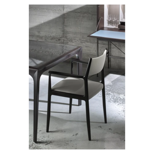 Lisa | Chair