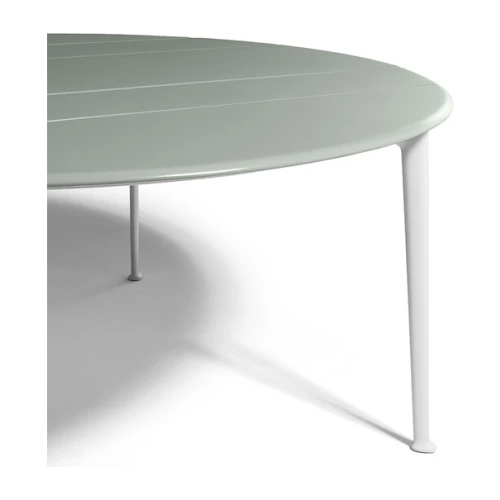 Solaria | Round table