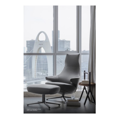 Jay Lounge
