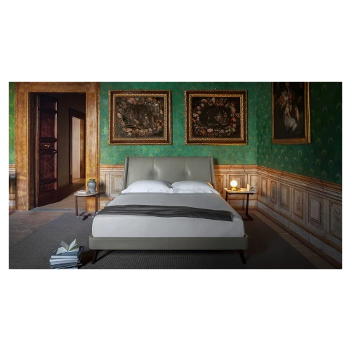 Suzie Wong | Bed