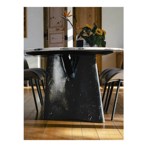 Infinitamente | Table