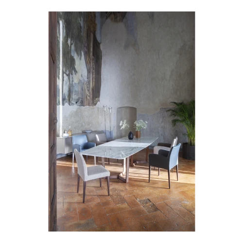 Liz | Chair