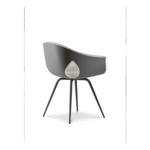 Ginger Ale | Small armchair with metal legs