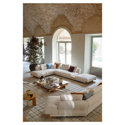Sengu Coffee Table