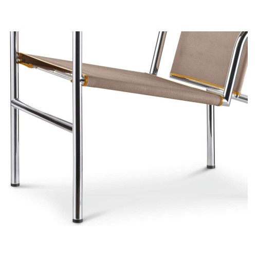 1 Fauteuil dossier basculant, UAM