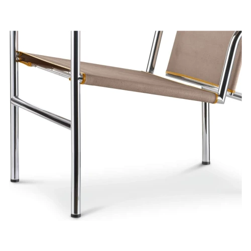 1 Fauteuil dossier basculant, UAM