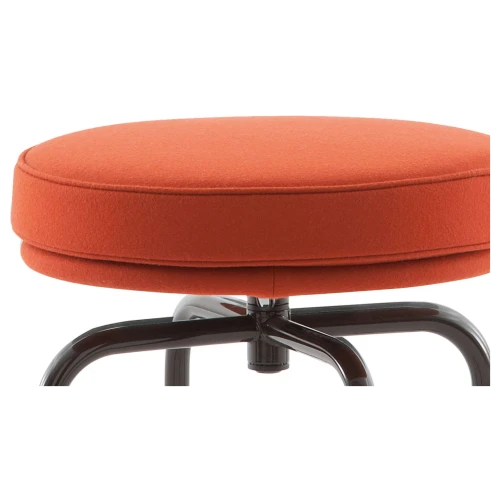 8 Tabouret tournant, Durable